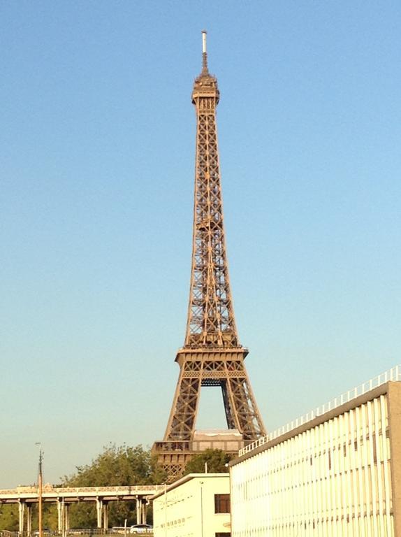 فندق باريسفي  Peniche Tour Eiffel الغرفة الصورة